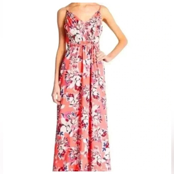Yumi Kim Dresses & Skirts - Yumi Kim Cleo Floral Faux Wrap Maxi Dress size Medium New with tags